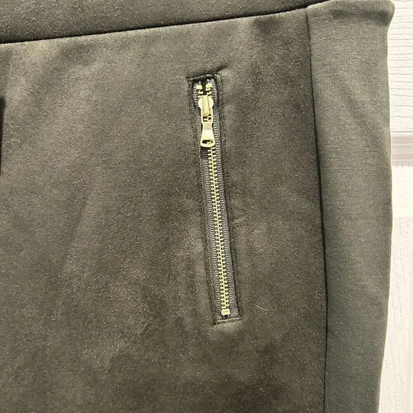 NWT LOFT High Rise Faux Suede Leggings Dark Caper Olive Green Large Gold Zipper - Picture 2 of 9